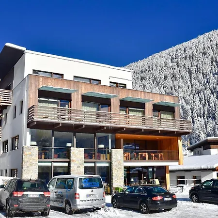 Bed&Breakfast Hotel Nives-3